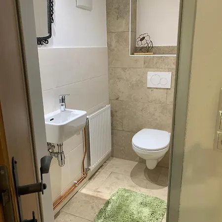 Zirbenzapfen 公寓 尤登堡