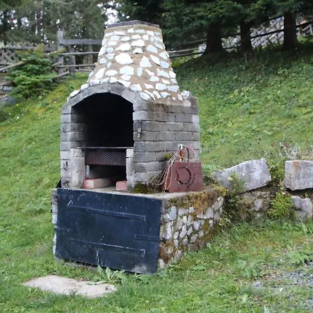 Bergchalet Zirbenzapfen *