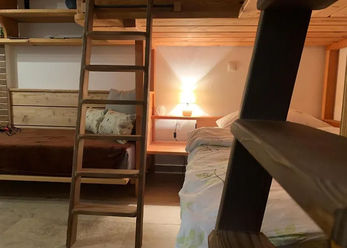 Zirbenzapfen 尤登堡