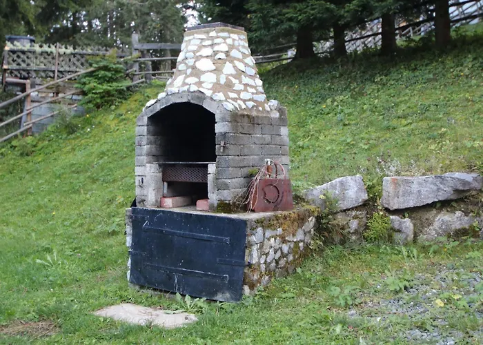 公寓 Zirbenzapfen 尤登堡