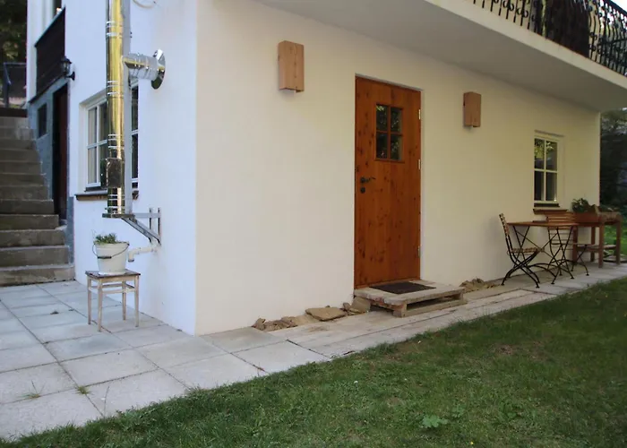 Zirbenzapfen * 尤登堡